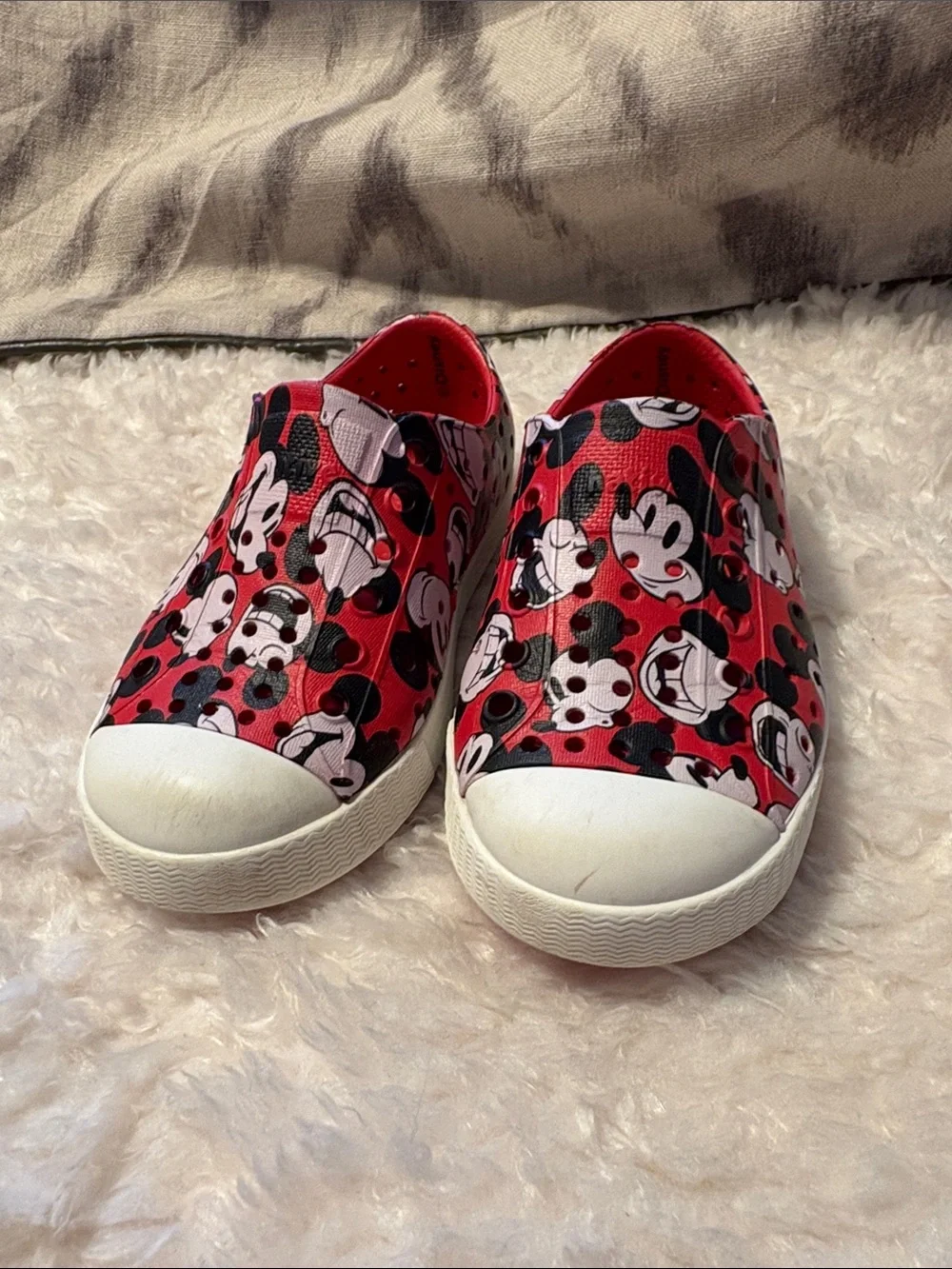 Native Red Mickey Slip on Shoes Toddler 7 C7